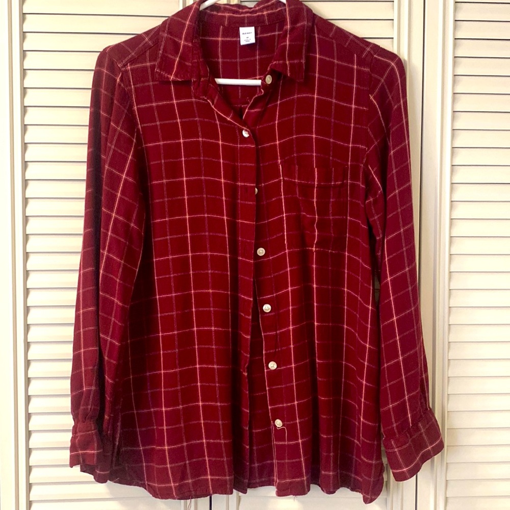 Old Navy red, pink and white button down shirt